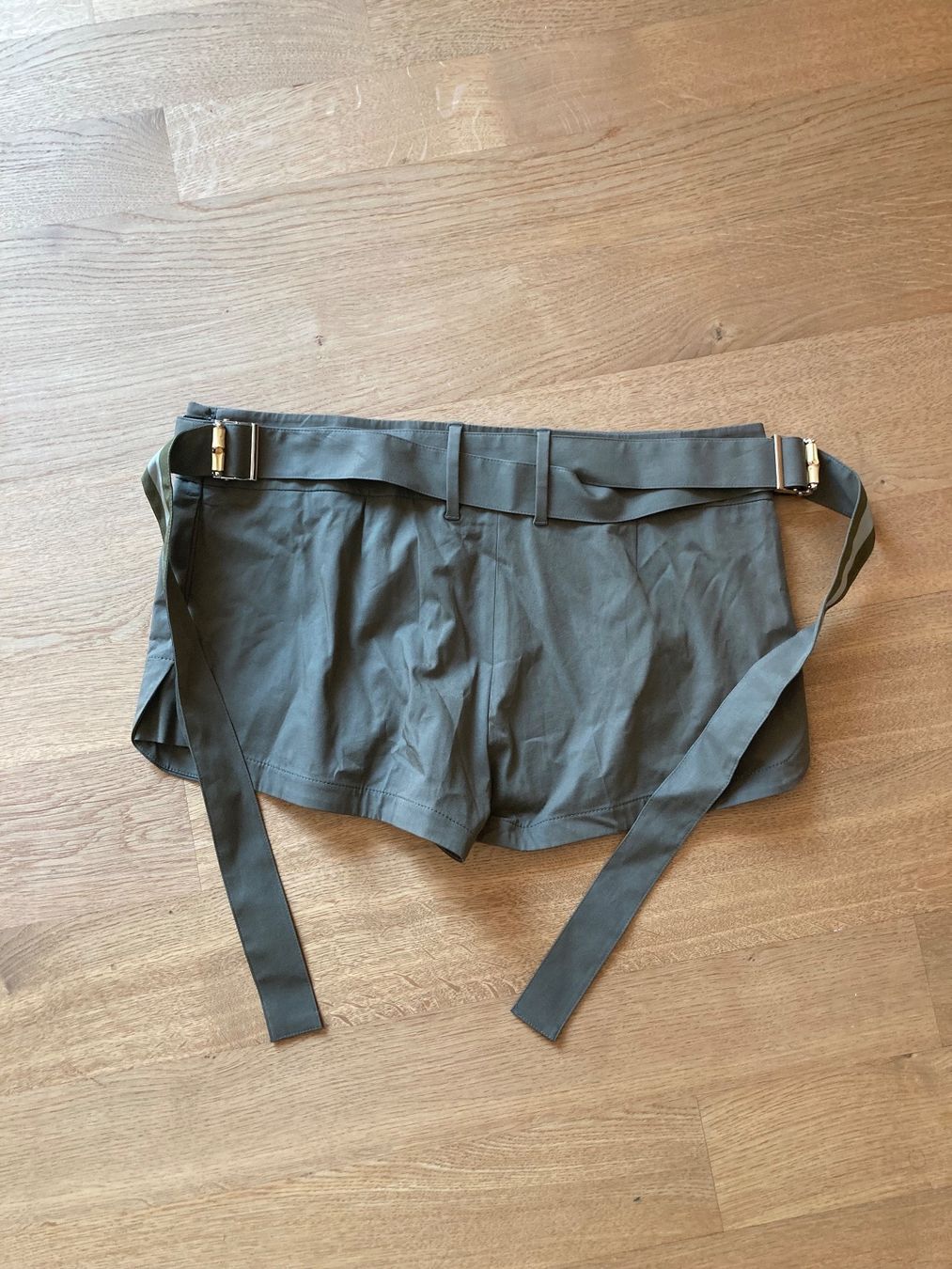 Gucci Hosen: Gucci Shorts – Gebraucht aus Zürich von san_qzr2 1