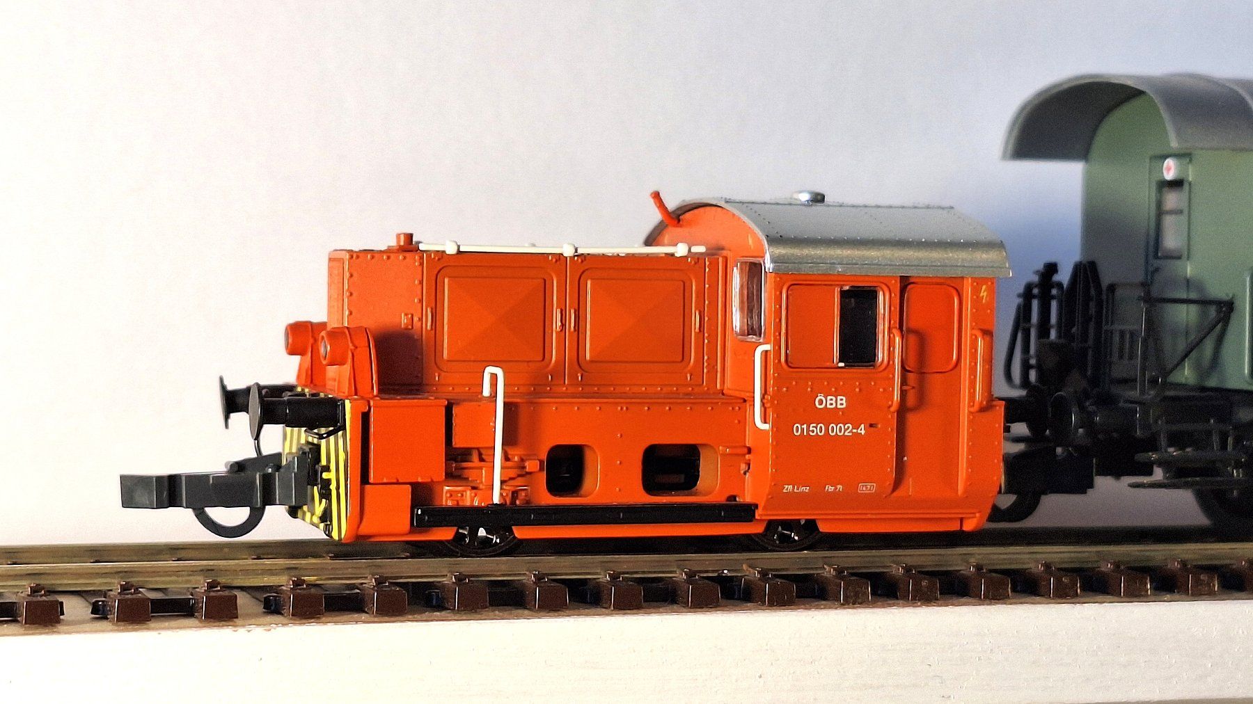 Roco Modellini di ferrovie: ÖBB 0150 Köf mit Dienstzug – Usato da Bern venduto da BahnliebhaberRe420 2