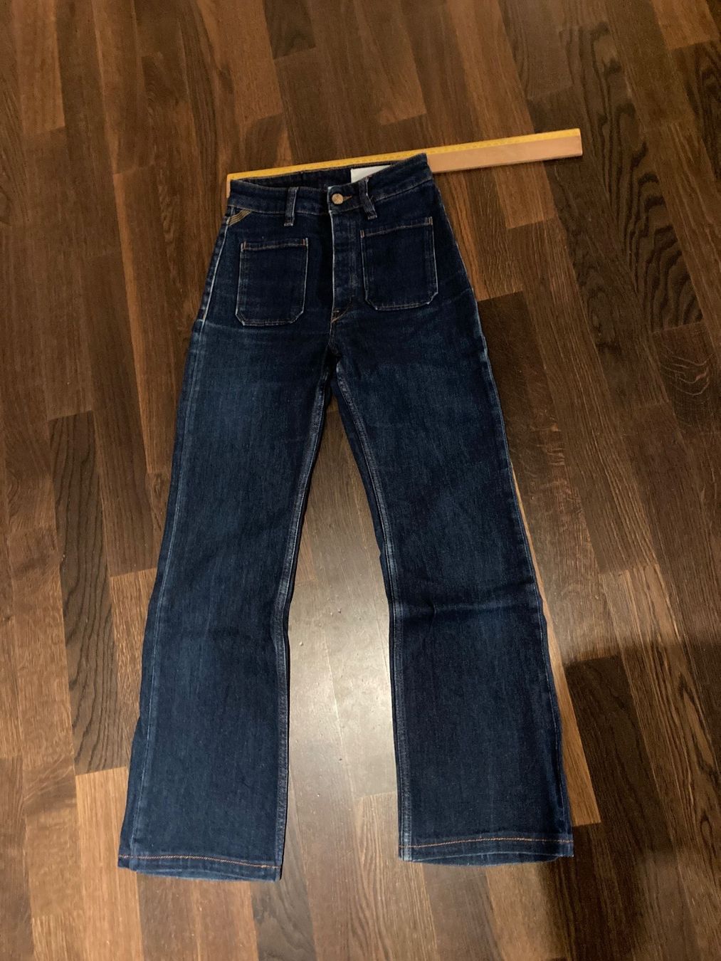 Jeans: Jeans Reiko Grösse 23 – Usato da Zürich venduto da Bopenyang98765