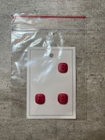 Rosa Kunstoff Knöpfe / EPA / Näh Knopf annähen (neu)