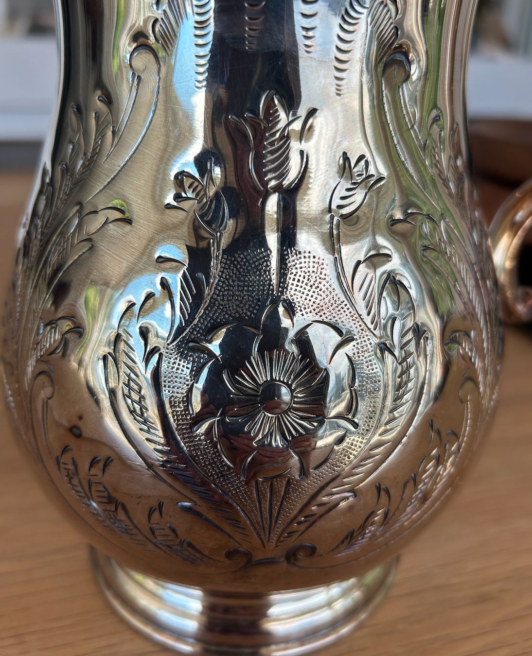 Caraffe: Jug for summer table - silver plated metal embossed UK – Usato da Zollikon venduto da kmg1 2