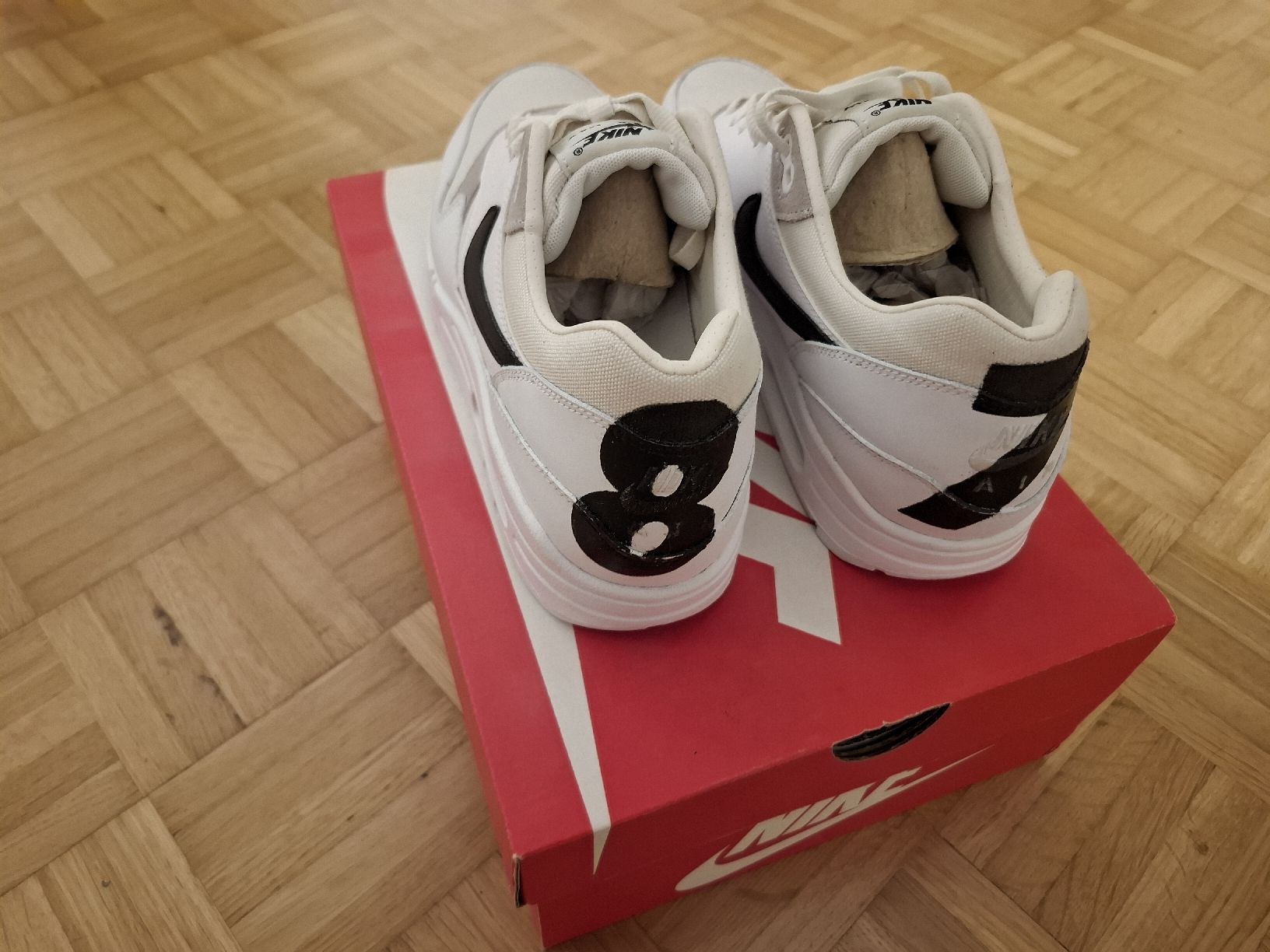 Nike Herrenschuhe: Nike Air Max 1 '87 Light Iron Ore – Neu und originalverpackt aus sissach von maa_57j5 3