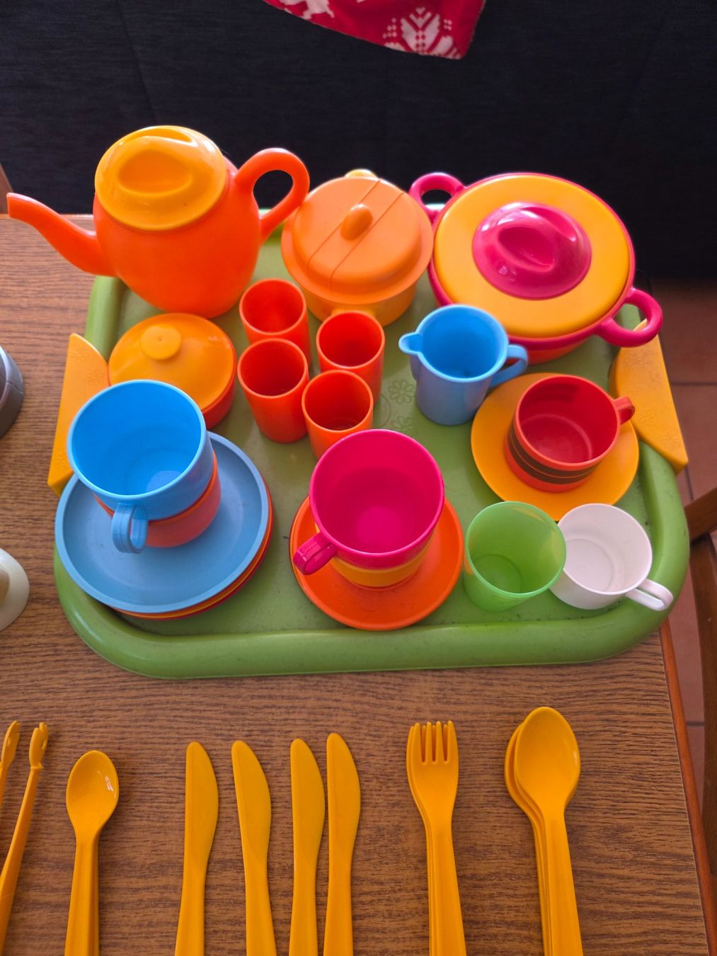 Giocattoli: Cucina giocattolo per bambini, set completo.. – Usato da Lumino venduto da cici69