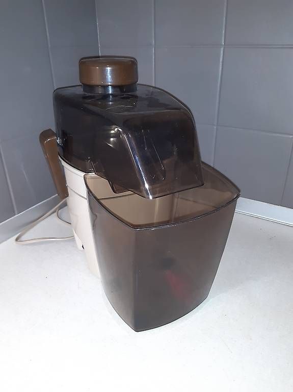 Küchengeräte: Extracteur de jus  – Gebraucht aus Cointrin von Flo101 1