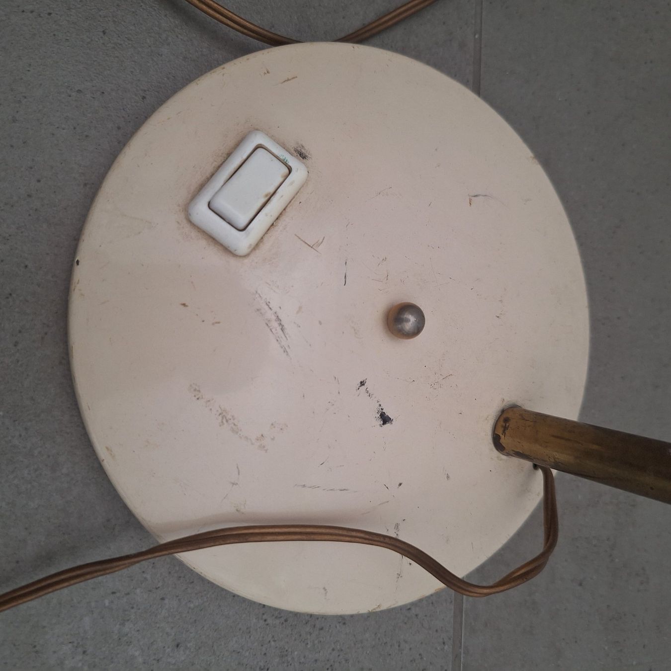 Lampade: Vintage Lampe Halbkugelschirm – Usato da Basel venduto da Kunterbunt12 1