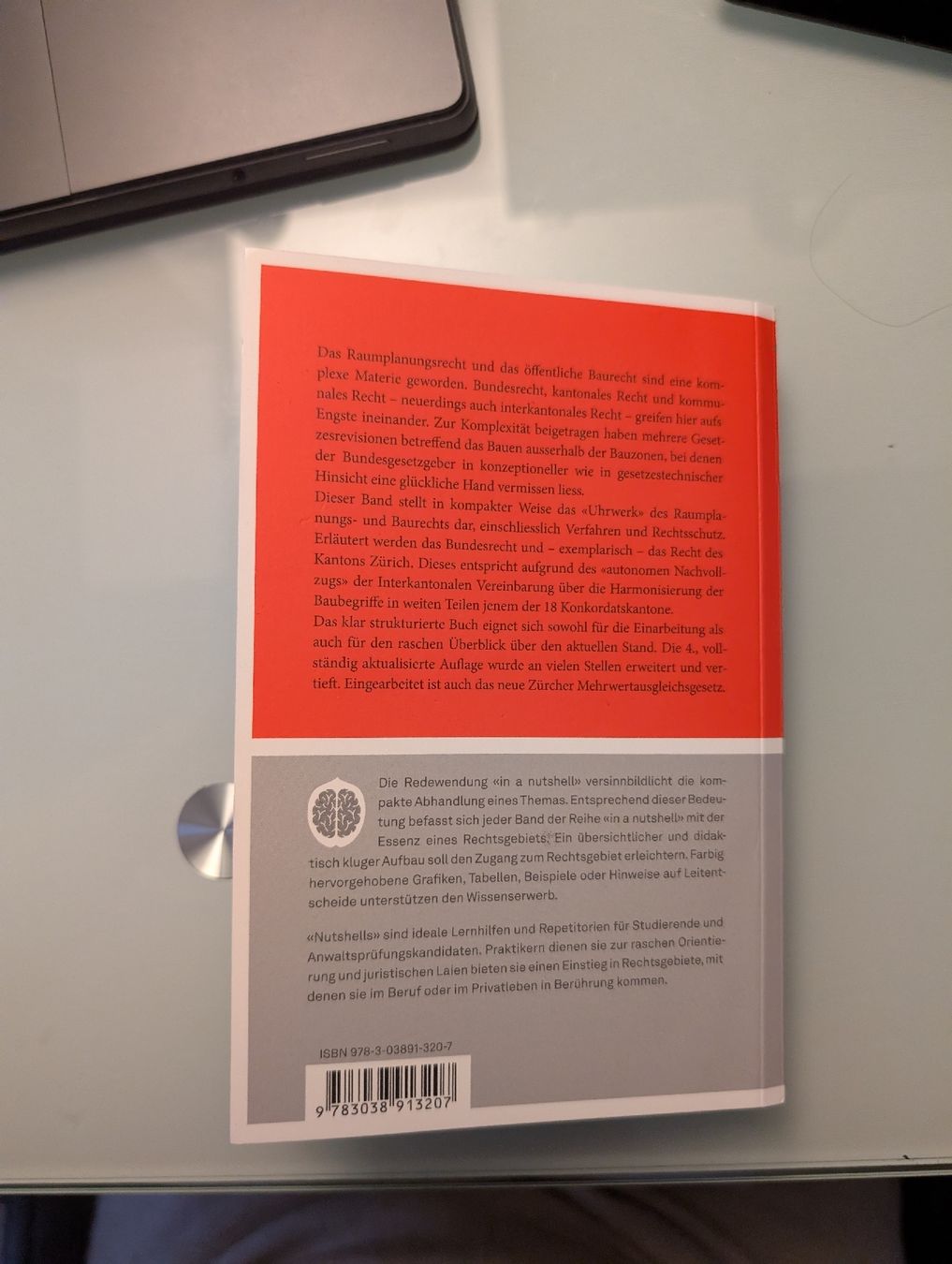 Libri: Raumplanungs- und Baurecht IN A NUTSHELL, 4. Auflage – Usato da Wädenswil venduto da macik 1