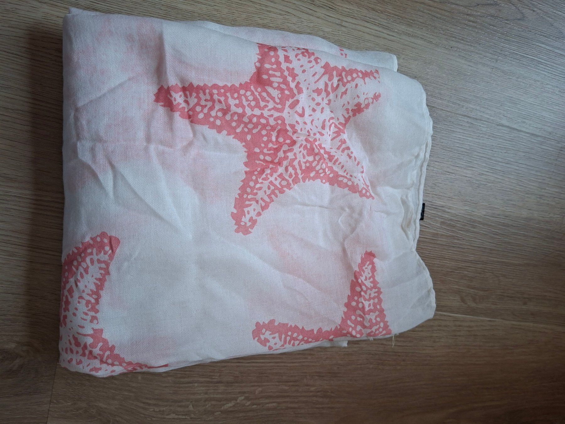 Foulards & écharpes: Halstuch mit Seesternen – D'occasion à Oberwil/Dägerlen par Dominique1606 1