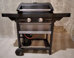Campingaz 2 Series Classic L Grill m. Gasflasche & Abdeckung