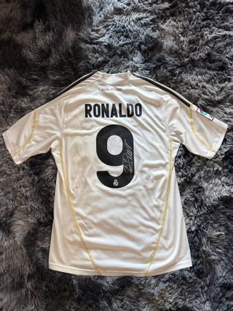 Cristiano Ronaldo Real Madrid 9 Trikot signiert