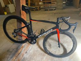 Superbe vélo Specialized Tarmac Men Pro UDI2 sortie revision