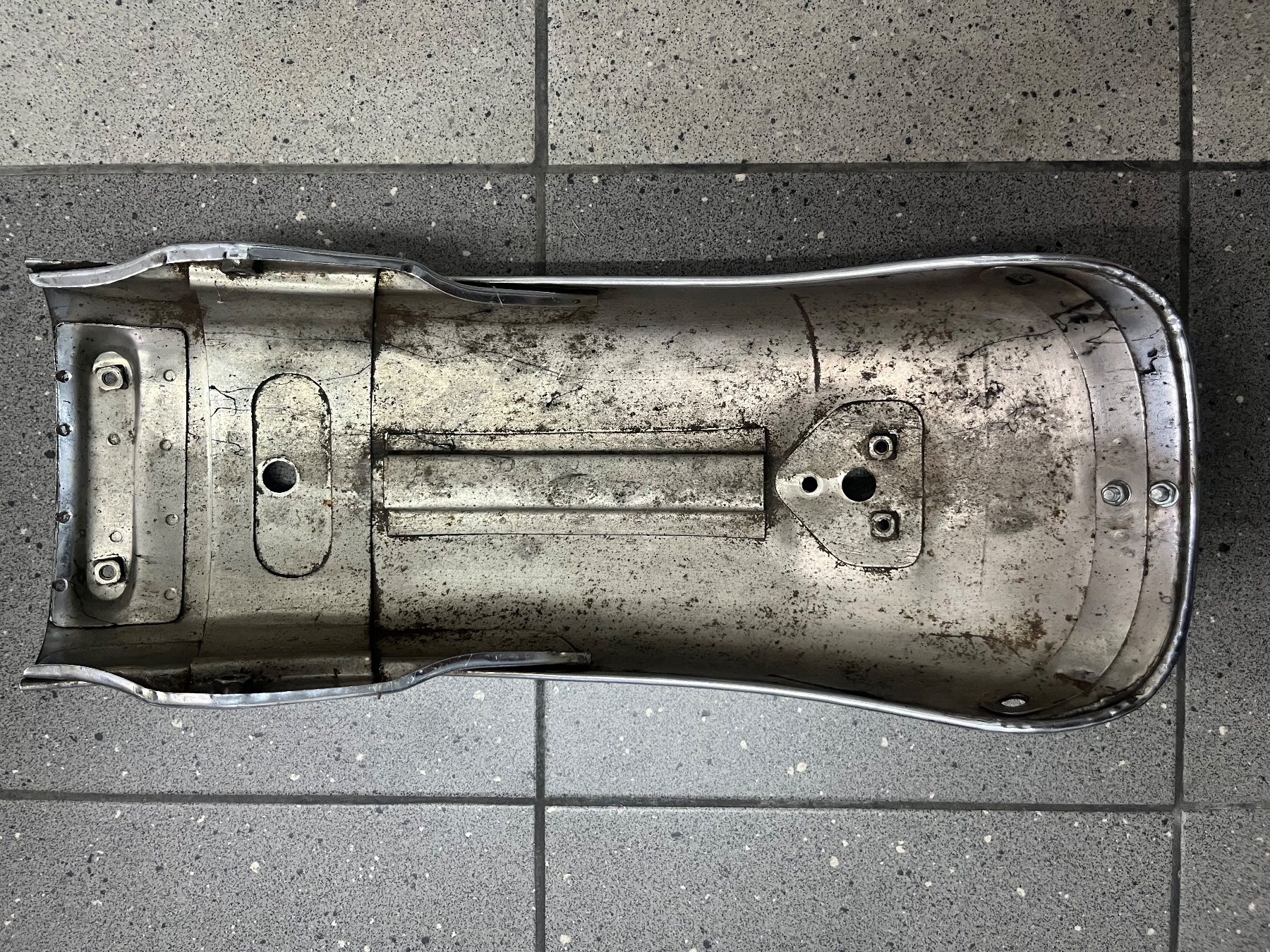 Tutti i ricambio per moto: Honda CB 750 four Schutzblech hinten – Usato da Läufelfingen venduto da Columbus06 1