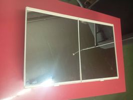 Spiegelschrank weiss Wandmontage guter Zustand