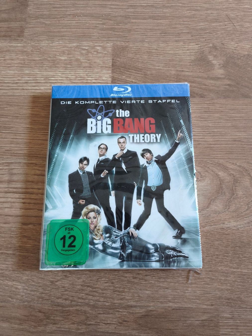 Tutti i DVDs: The Big Bang Theorie Staffel 4 – Usato da Kerzers venduto da Pachystachys