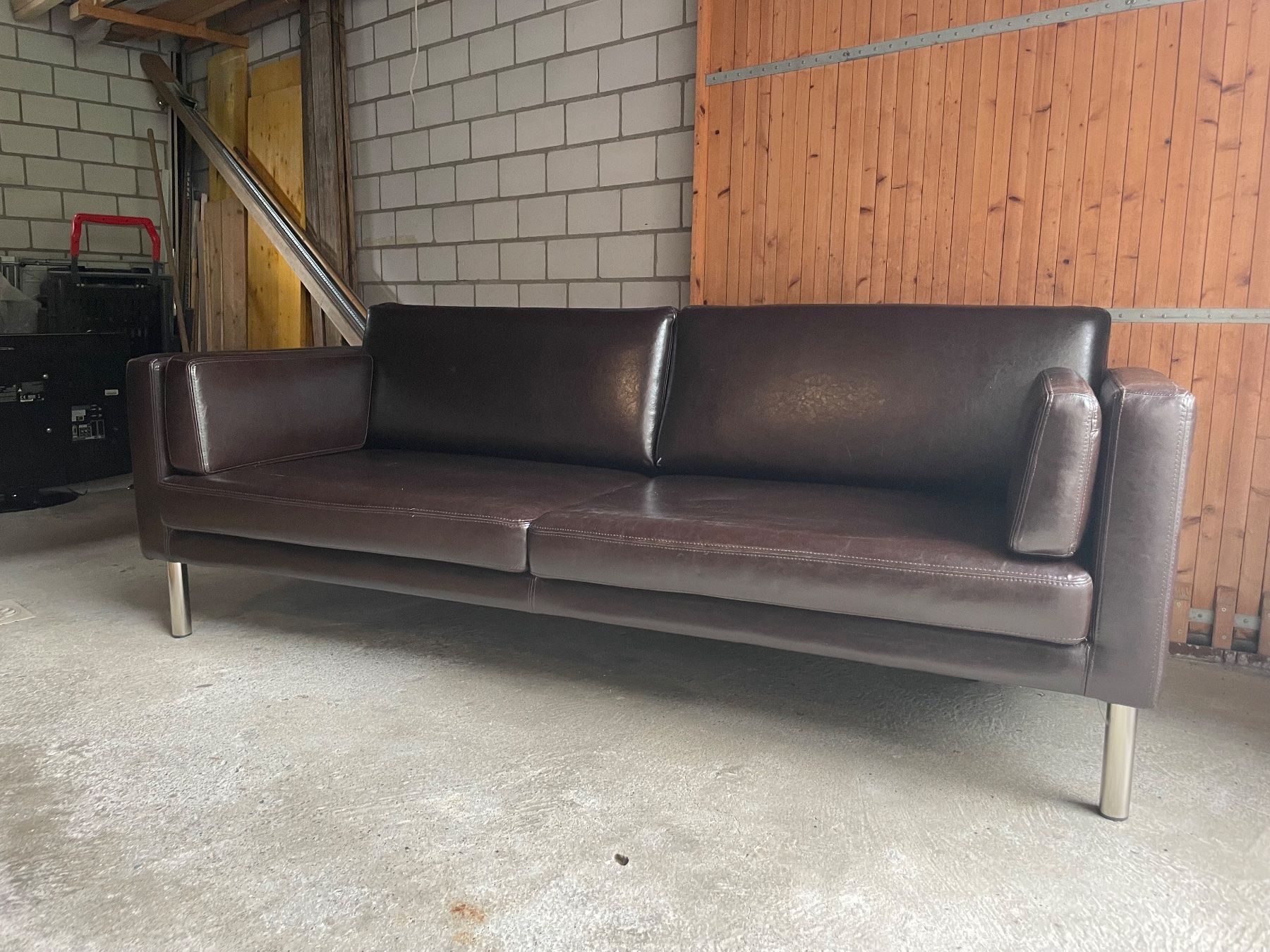 Divani: Braunes leder Sofa – Usato da Jona venduto da julia0110