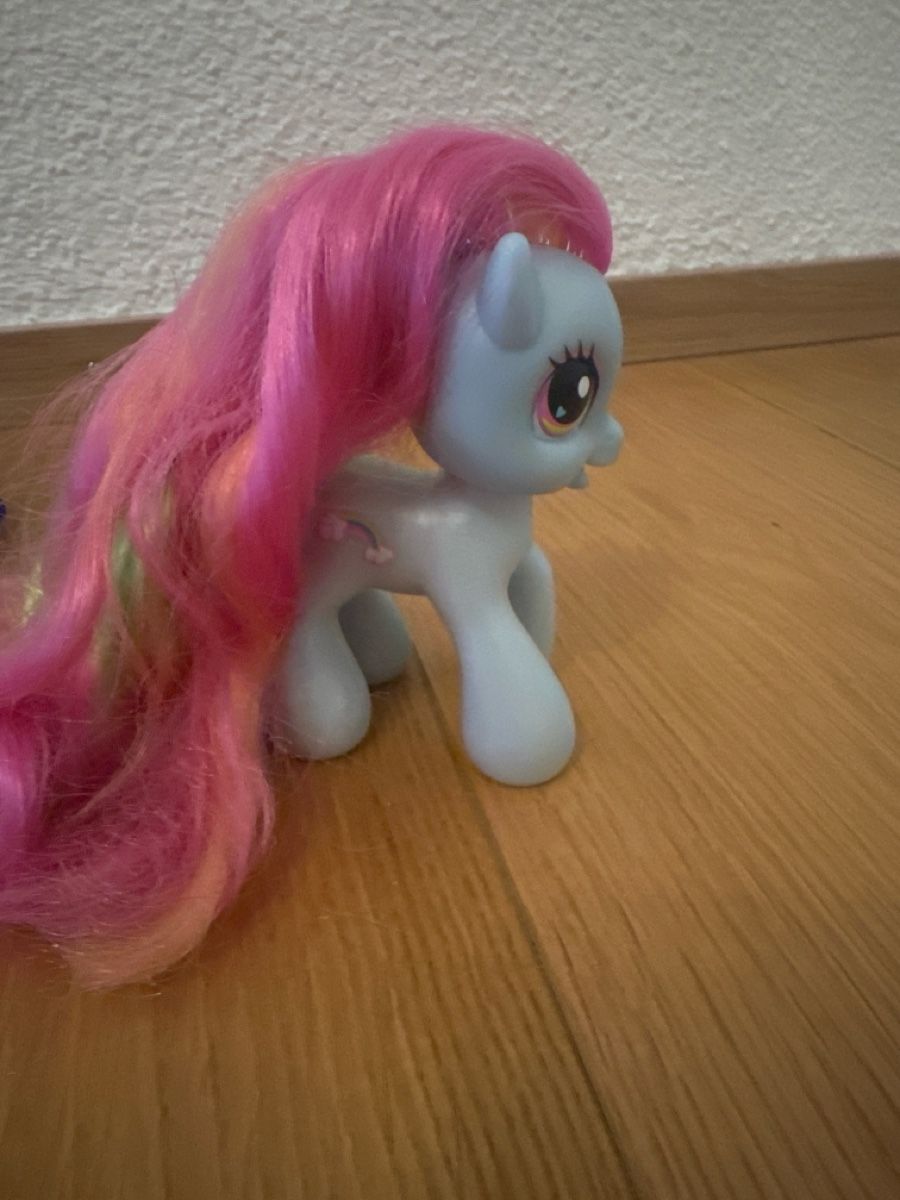 Hasbro Statuette: My Little Pony Set und Accessoires – Usato da Wettswil venduto da ann_cdf7 1