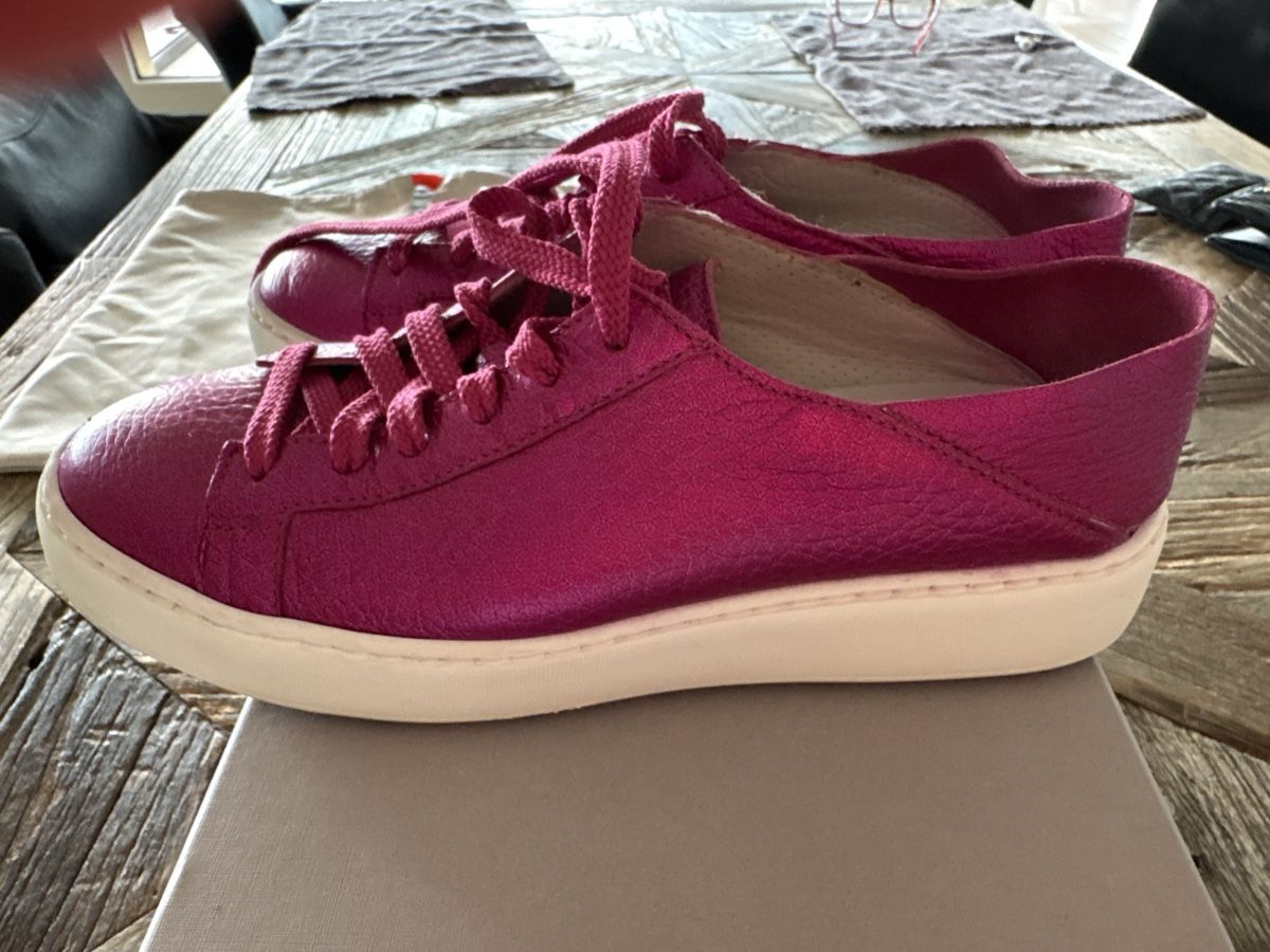 Santoni Damenschuhe: Santoni 37 Sneaker – Gebraucht aus Kriens von Delvillano