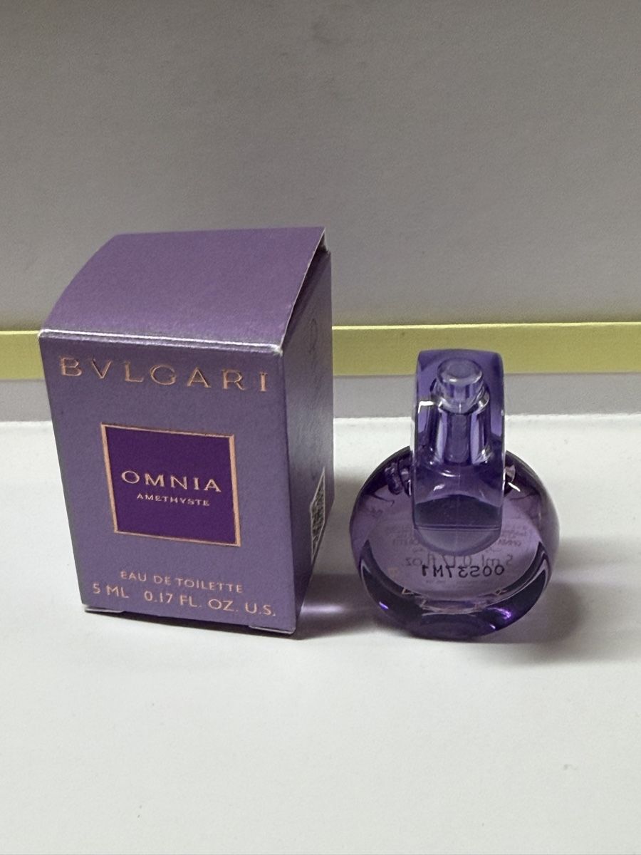 Bulgari Profumi & Eau de Toilette: Bvlgari Omnia Amethyste 5 ml – Nuovo e nell'imballaggio originale da fey venduto da Caductilometre