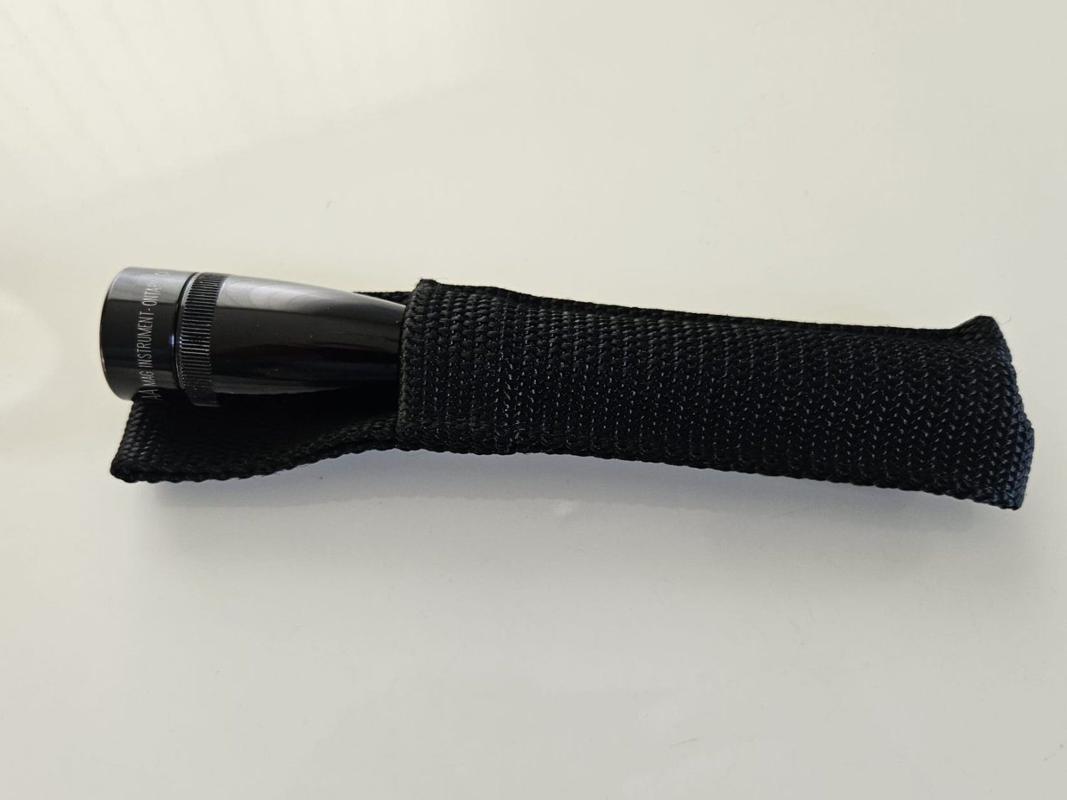 Lampade: Mini Maglite LED Taschenlampe mit Gürteltasche – Usato da Amriswil venduto da Alfaromeo007 7