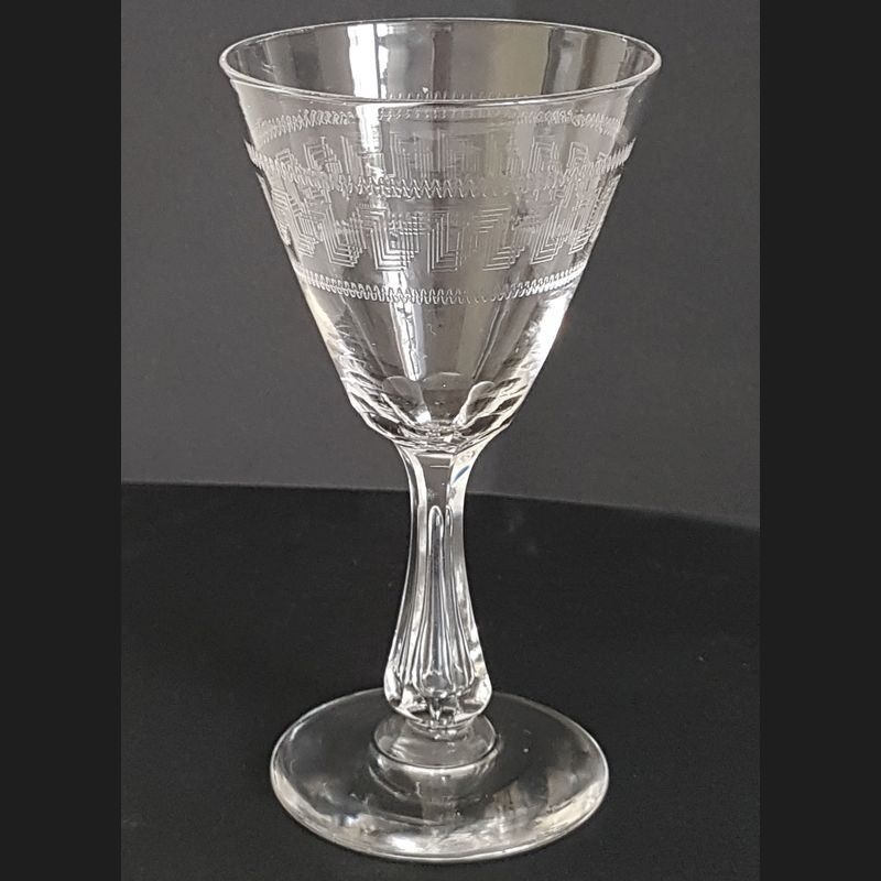 Verres: Antikes Glas Gravurdekor Mäanderband um 1900 – D'occasion à Kaltbrunn par Lexus3 1