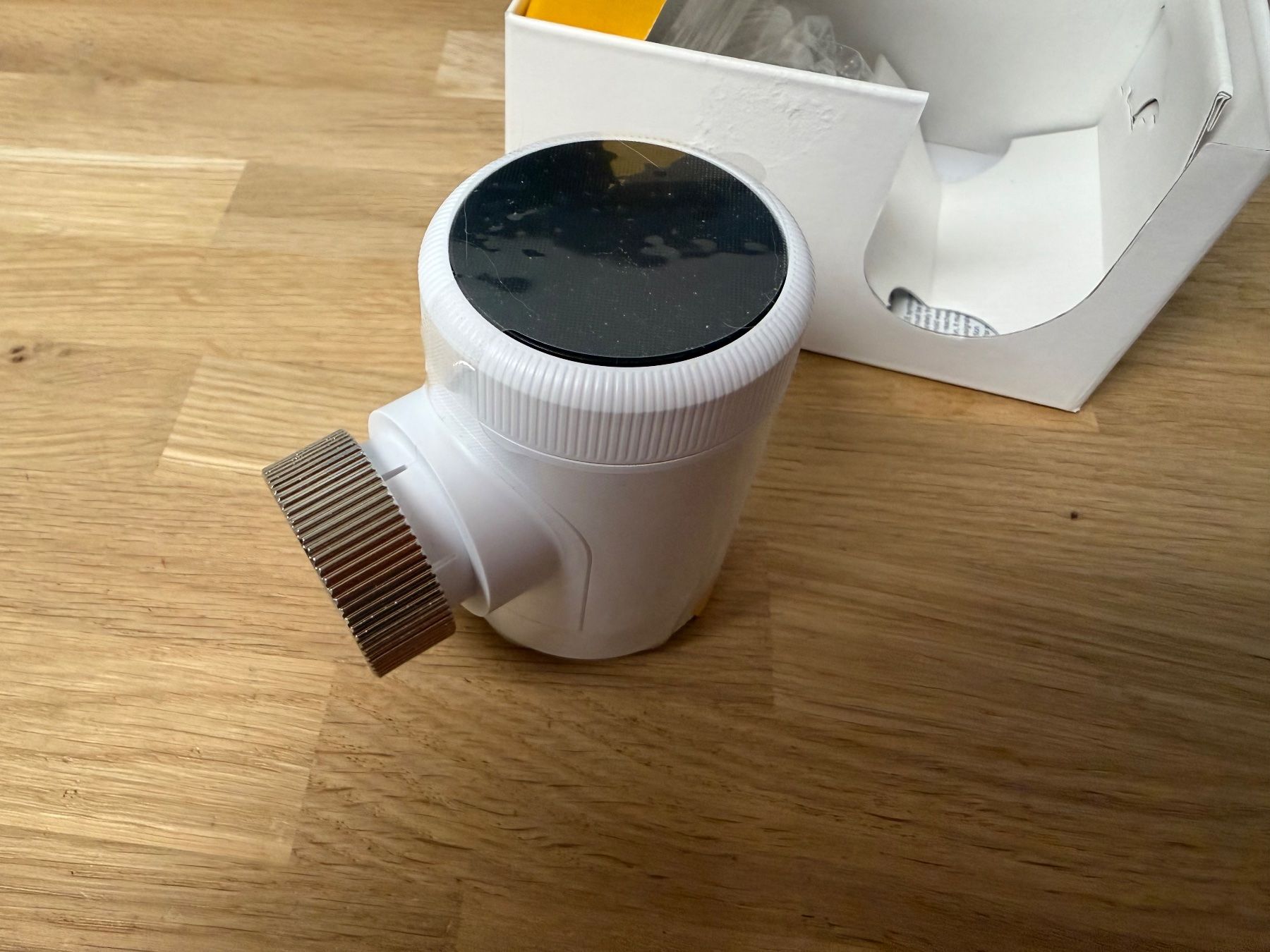 Radiatori: Tado Smart Radiator Thermostat X Temperature Control – Usato da Carouge GE venduto da david-1201 3