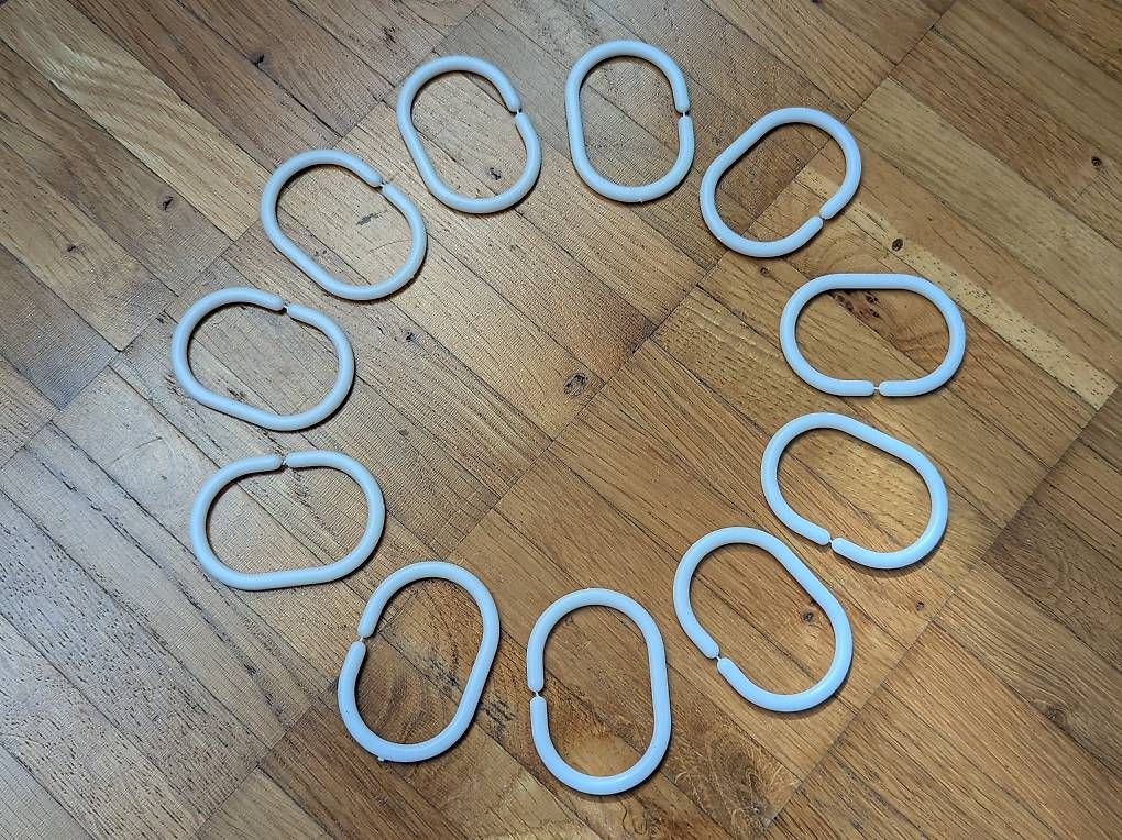 Docce: 11x Kunststoff-Duschvorhangringe - NEU – Usato da Kreuzlingen venduto da misfit777