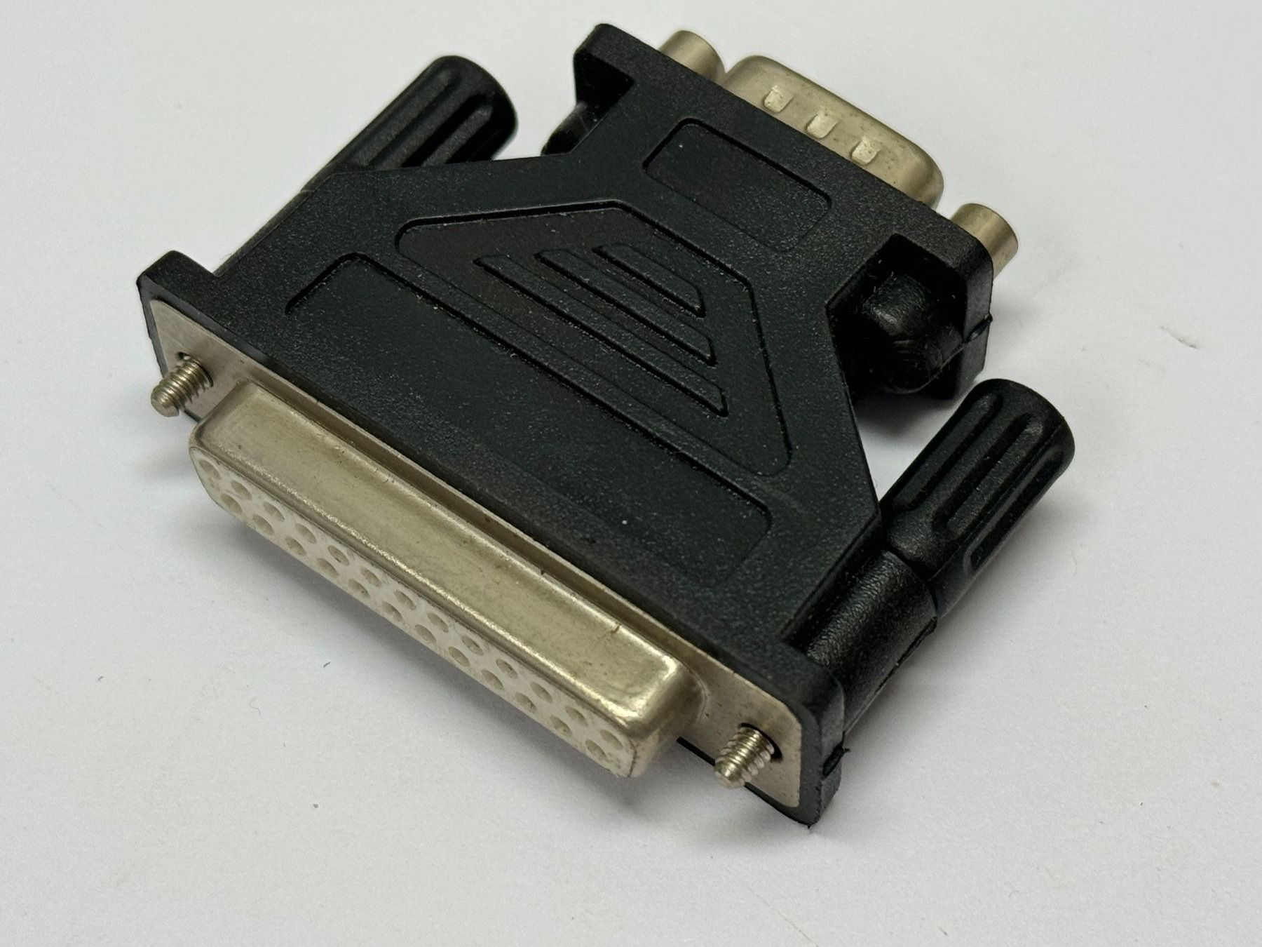Unità & Adattatore: D-Sub Adapter / Stecker RS 232 – Nuovo (secondo la descrizione) da Humlikon venduto da GX30