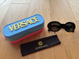 Sonnenbrille Versace mit Box und Tuch Sommer 2023