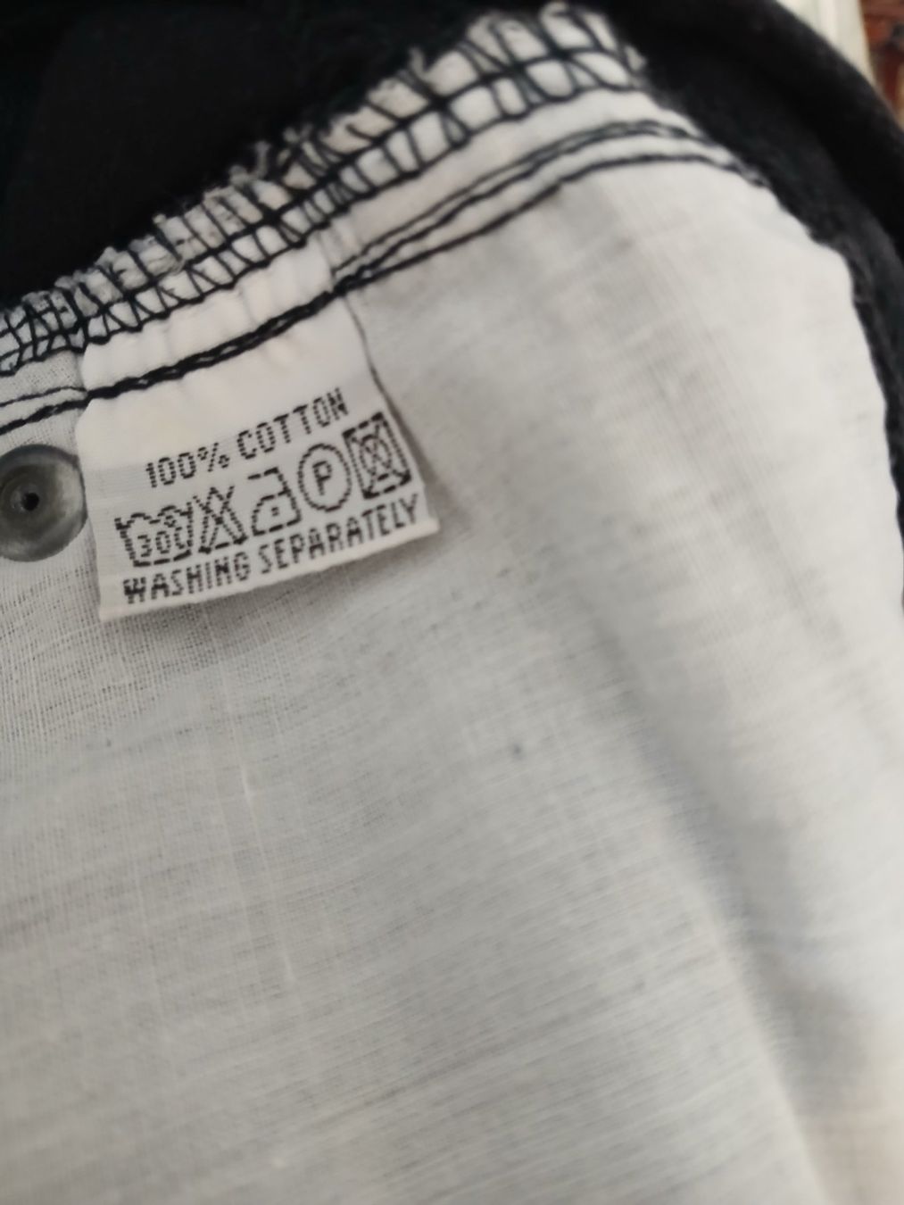 Pantaloni: Schwarze Hose Prioriti, Baumwolle, Gr.40 – Usato da Luzern venduto da Tavolna 1