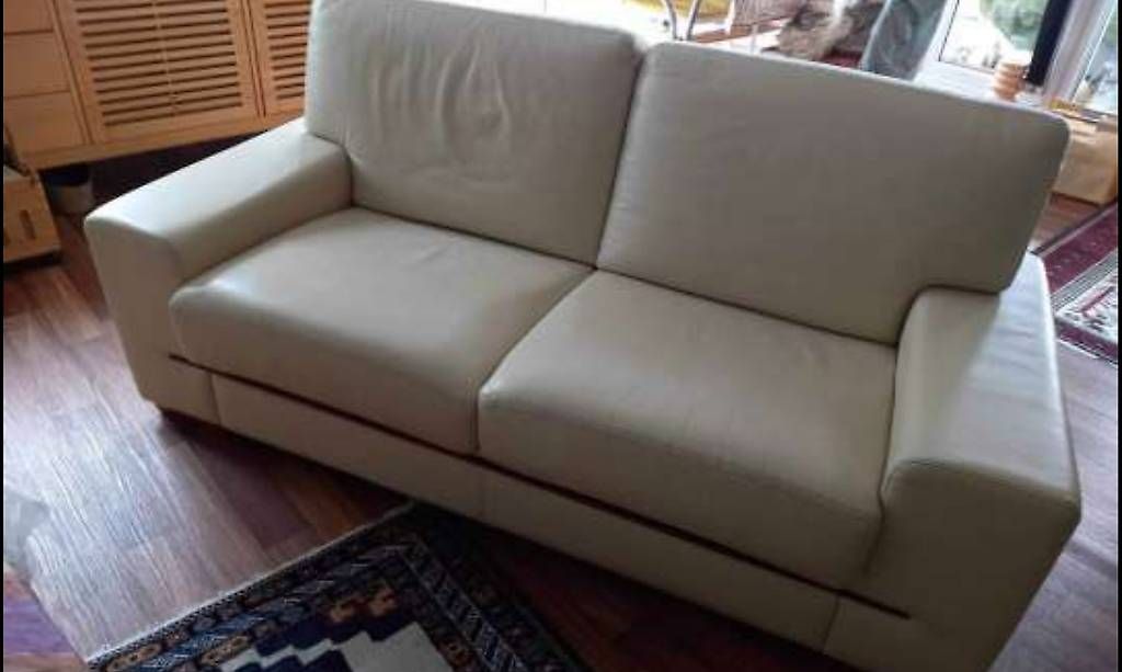 Divani: Canapé en cuir crème, élégant et confortable – Usato da Châtonnaye venduto da lem_x9zx 1