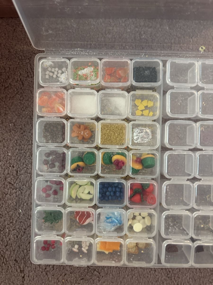 Spielzeuge: Diverse Miniverse teile – Gebraucht aus Wilen b. Wollerau von ali_x8qw 1