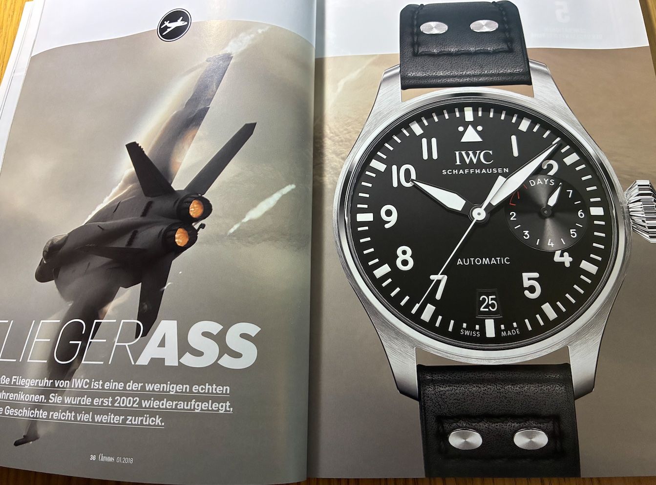 Riviste & Magazine: IWC Grosse Fliegeruhr im Test – Usato da Baden venduto da Goldbaum 1