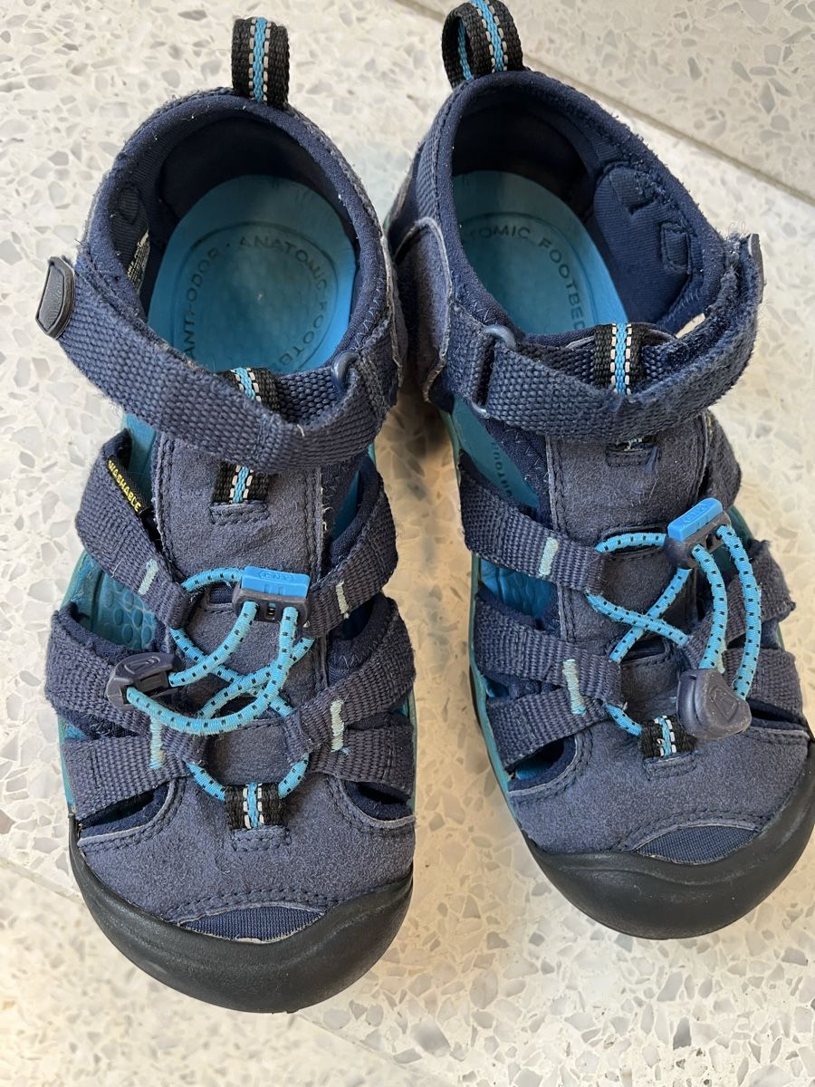 Keen Scarpe per ragazzi: KEEN Trekkingsandalen Gr. 34 – Usato da Luzern venduto da Aldabema 6