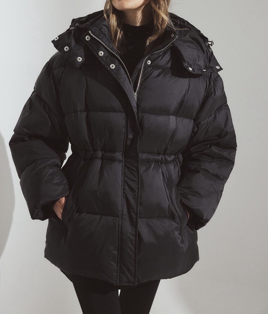 Na-kd Jacken: BLACK HOODED PUFFER JACKET – Neu (gemäss Beschreibung) aus Bern von FashionK92
