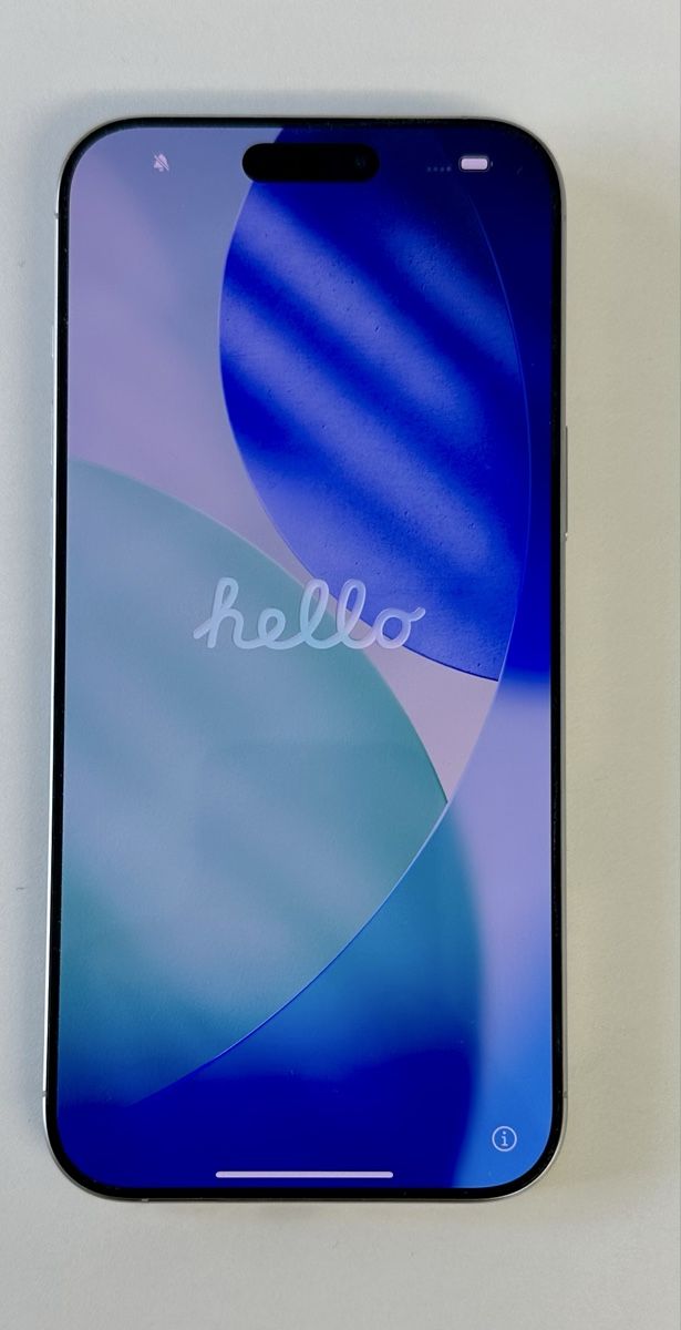 Apple Telefoni cellulari / Smartphones: Apple iPhone 16 Pro Max 256GB White Titanium – Usato da Sirnach venduto da Swiss4403