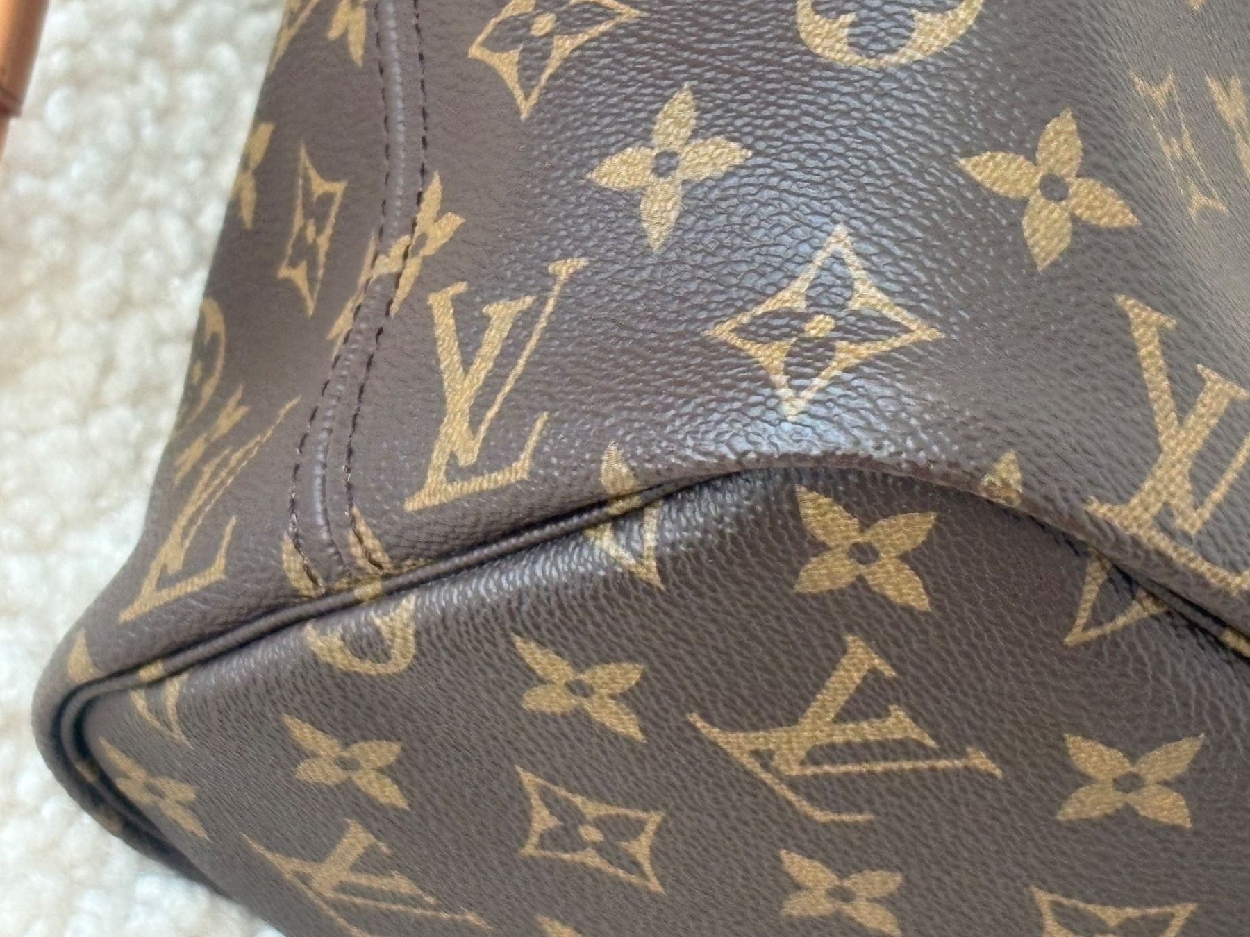 Louis Vuitton Borse da donna: Louis Vuitton Tasche Neverfull MM Monogram mit Organizer – Usato da Biel-Bienne venduto da Roserosse13 3