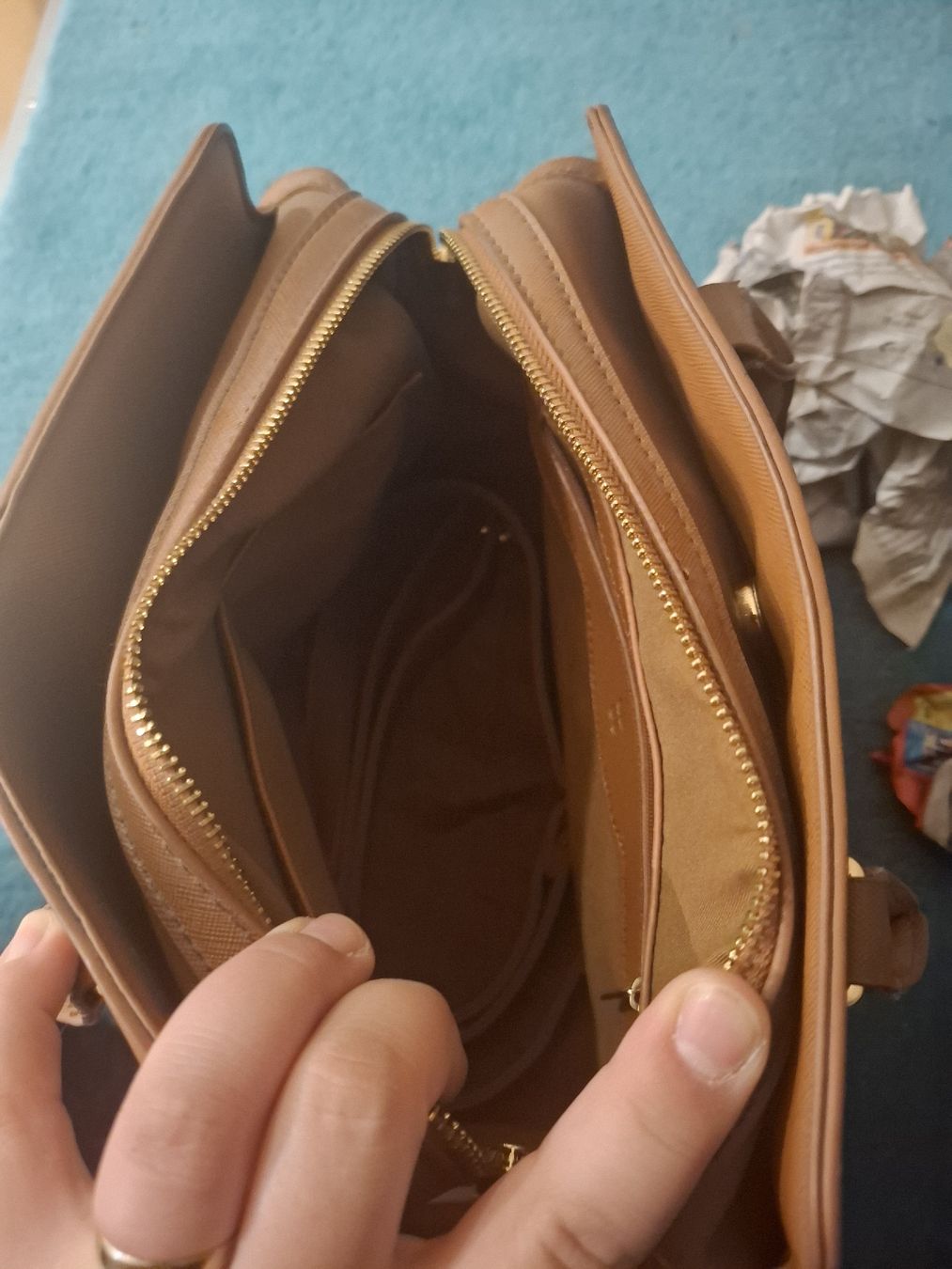Taschen für Damen: Braune Handtasche – Gebraucht aus Thalheim AG von jul_hv5t 5