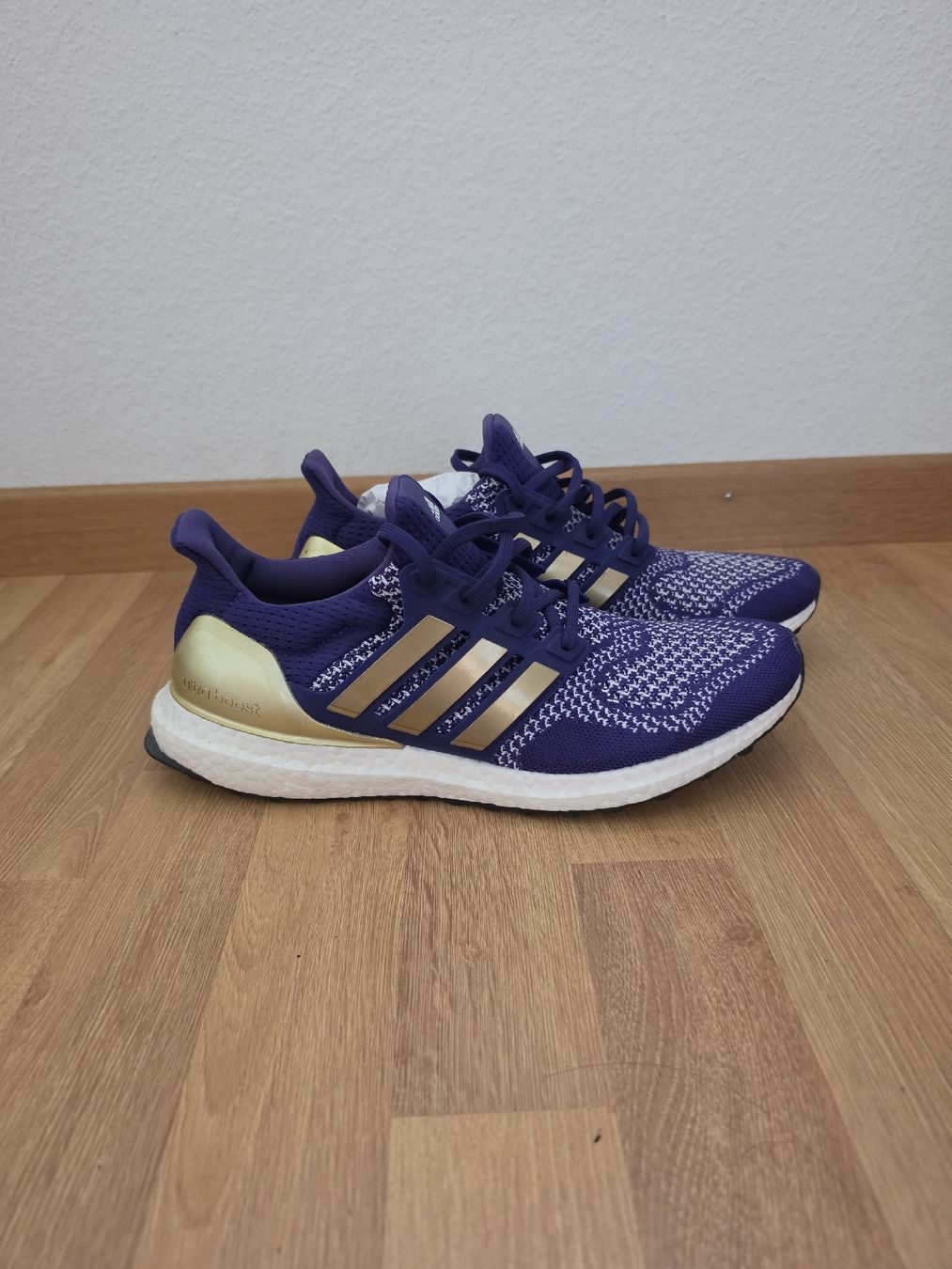 Adidas Scarpe da uomo: Adidas Ultraboost "Neu" – Nuovo (secondo la descrizione) da Belp venduto da fabiocardoso 1