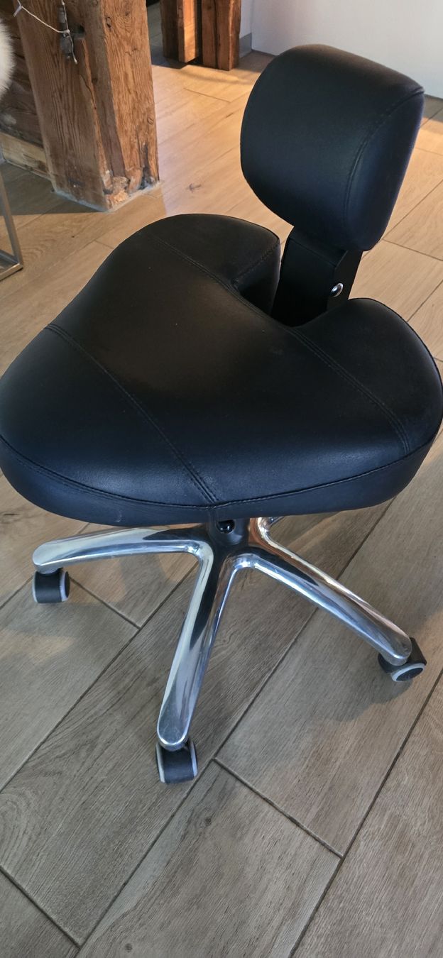 Sgabelli: ergonomischer Sattelhocker aktives Sitzen – Usato da Simplon Dorf venduto da div_blv9 1