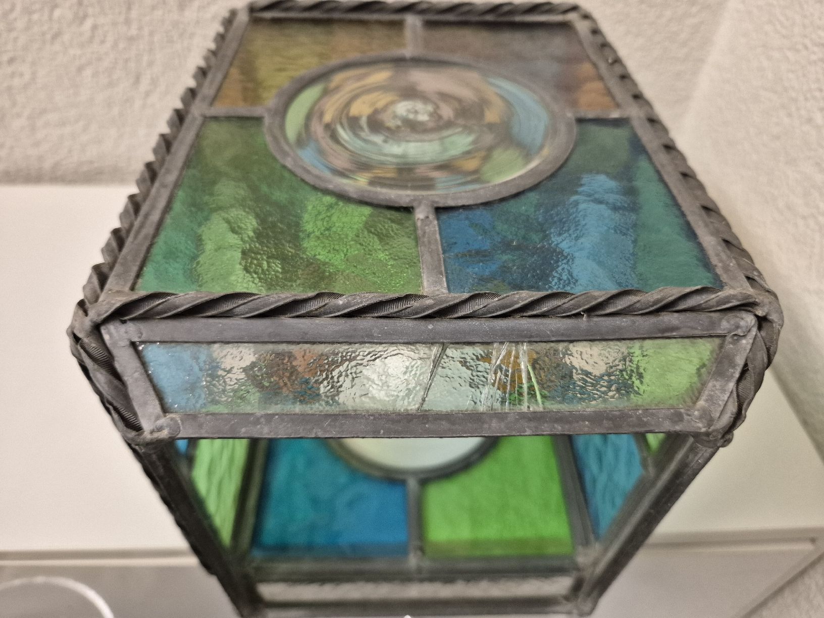 Lampadari & plafoniere: Alte Deckenlampe / Pendelleuchte /Laterne mit Bleiverglasung – Usato da Uster venduto da newwave0 7