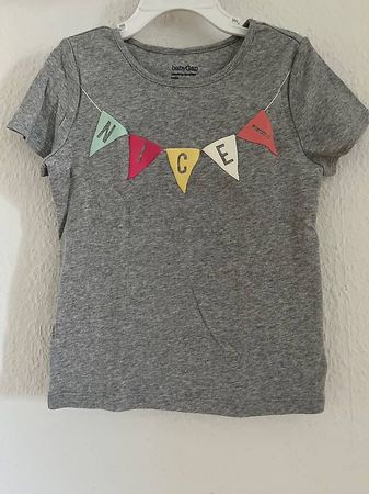 GAP 5 Jahre altes T-Shirt - neu