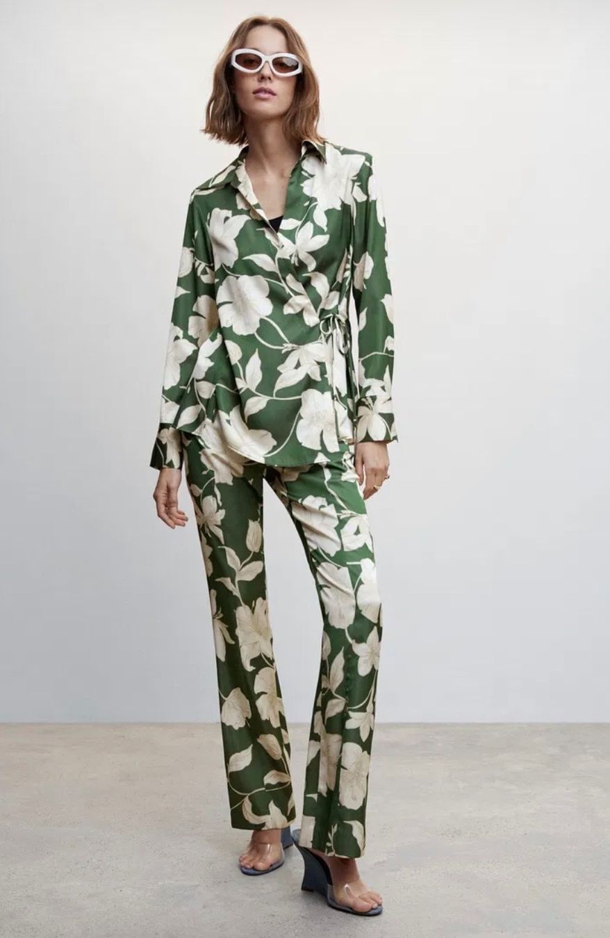 Mango Lotti di vestiti: Mango Satin Twin Set Bluse & Hose / grösse M / 38 – Nuovo (secondo la descrizione) da Effretikon venduto da YaMn