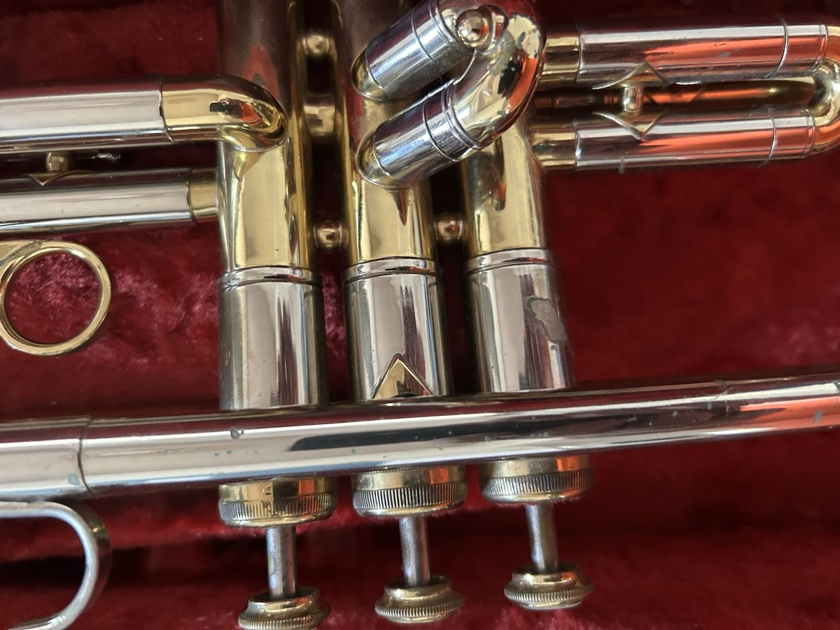 Strumenti musicali: Trompete Reynolds Mod. 223062 – Usato da Geuensee venduto da Smokve 2