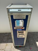 Airline Trolley mit Swissair Plakette