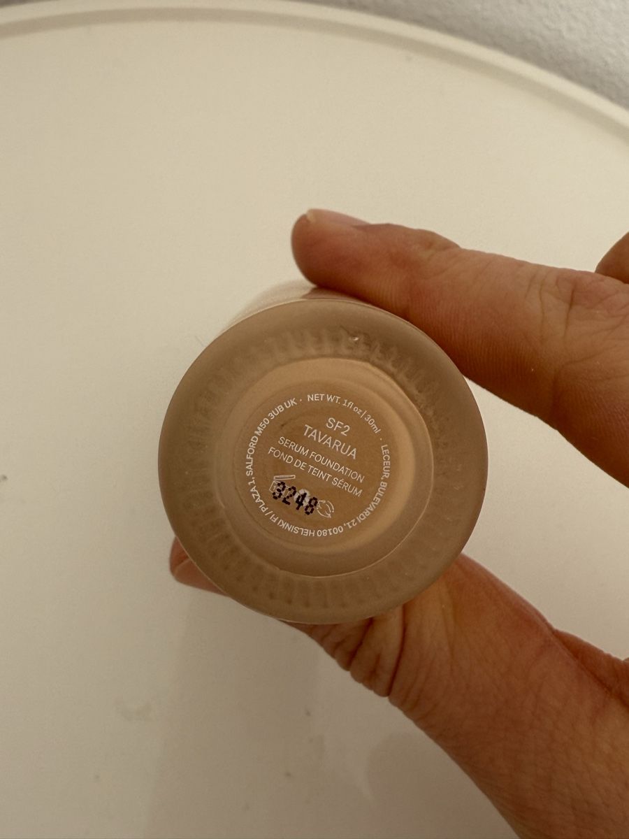 Make-up: ILIA true skin serum foundation – Nuovo (secondo la descrizione) da Zürich venduto da jul_5t9s 2