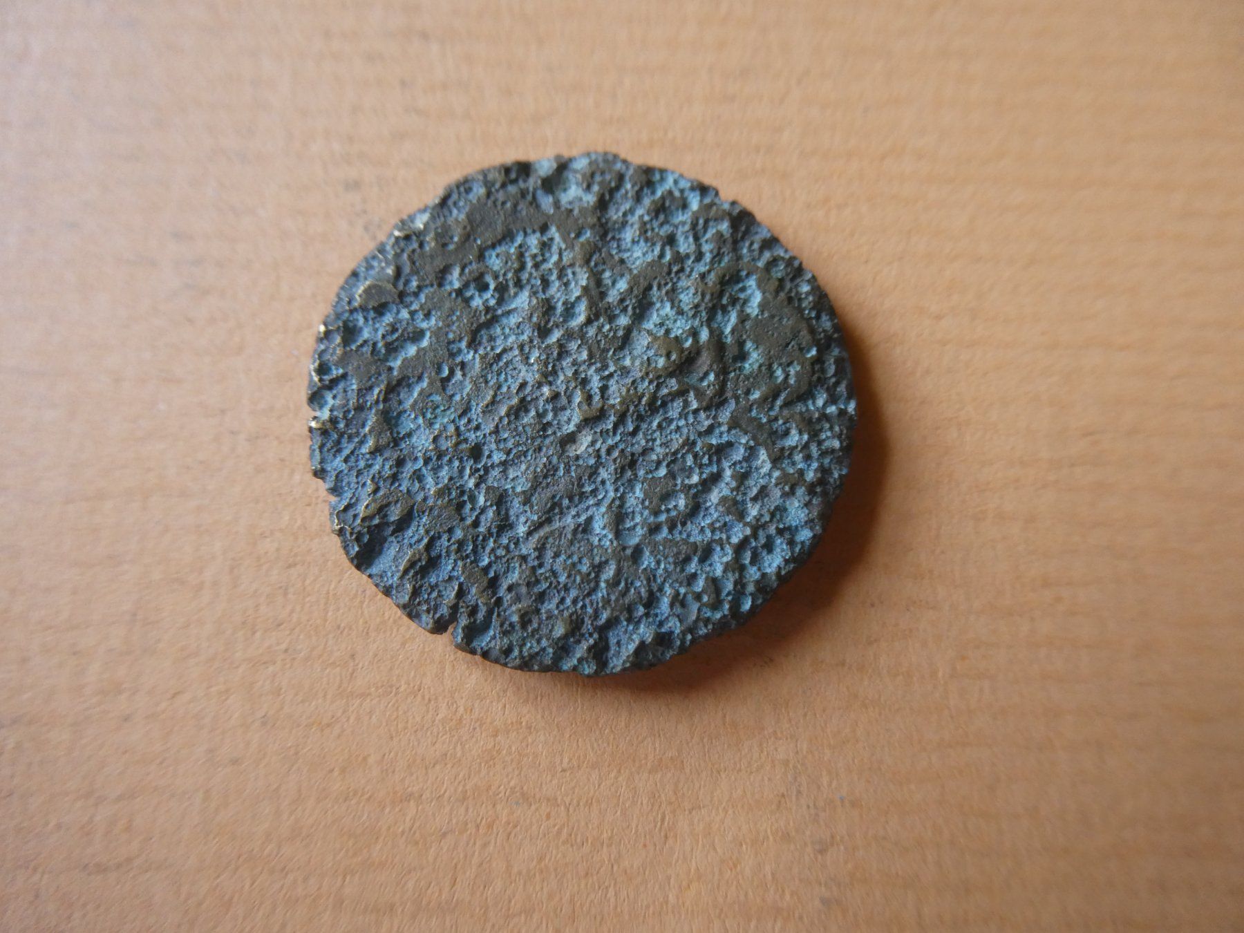 Alle Münzen: grosse uralte Bronzemünze  26 mm     9.44 g – Gebraucht aus Hinterforst von Rohusri 2