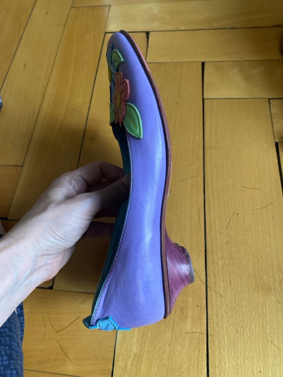 Scarpe da donna: Chaussures 37 lilla et fleurs Everybody – Usato da Küssnacht am Rigi venduto da CALIFRASQUI 1