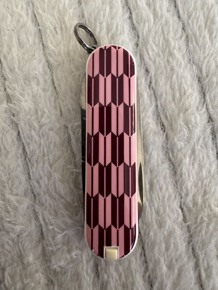 Victorinox Coltelli tascabile: Victorinox classic Arrowa 2010 – Nuovo e nell'imballaggio originale da Hergiswil NW venduto da wert721 1