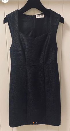 Magnifique robe Vero Moda neuf Envoi possible/ Versand mögli
