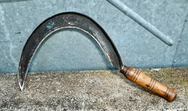 alte Sichel mit Holzgriff punziert 1 - Länge 39cm