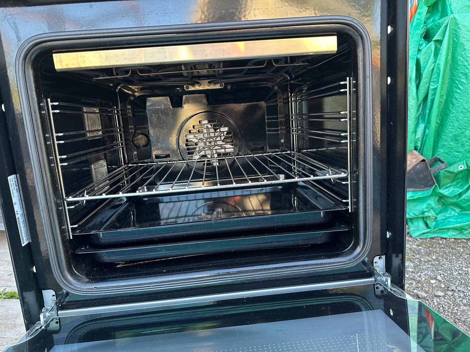 V-Zug Forni: Backofen mit Glaskeramik V-ZUG – Usato da Spreitenbach venduto da Space_X 4